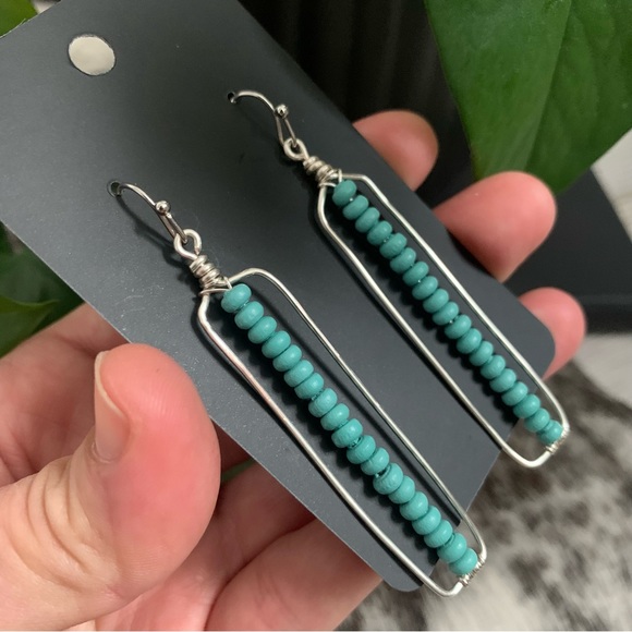 • [Handmade] Boho Beaded Earrings • - Picture 5 of 15